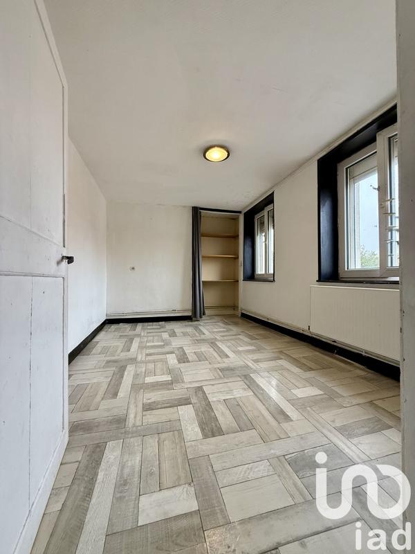 Maison - 101 m² - 5 pièces