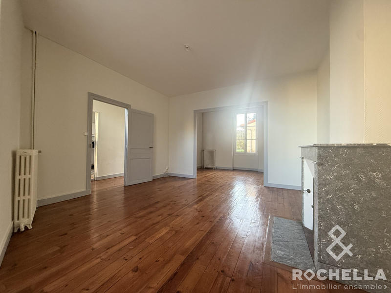 Maison ancienne - 100 m² - 3 pièces