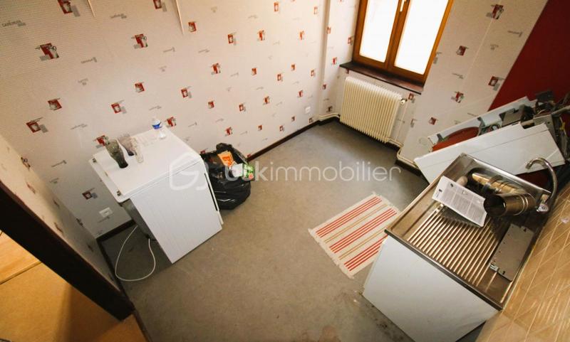 Immeuble - 258 m² - 12 pièces
