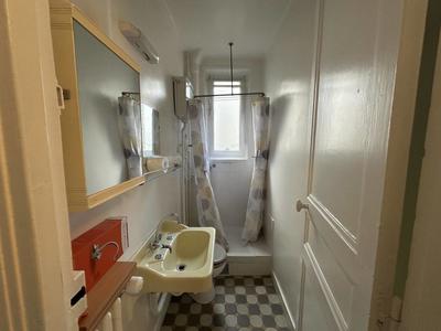 Studio - 2 158 m² - 1 pièce