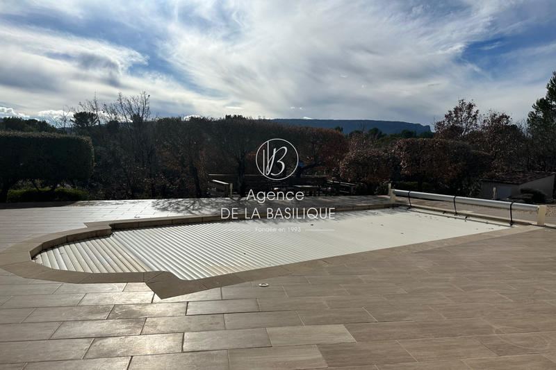 Villa - 225 m² - 7 pièces