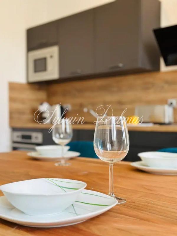 Immeuble - 350 m² - 12 pièces