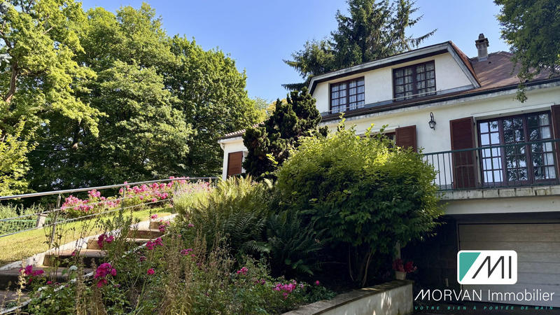 Maison ancienne - 151 m² - 6 pièces