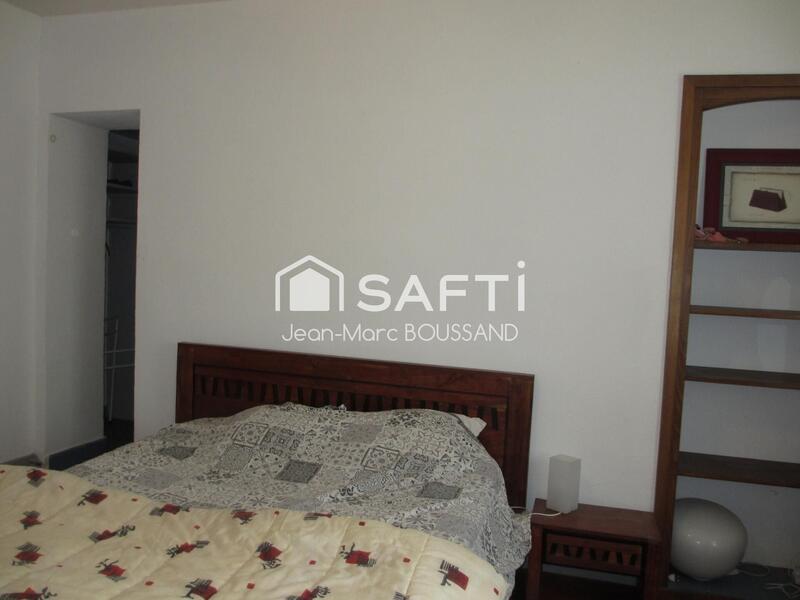 Maison de ville - 302 m² - 9 pièces