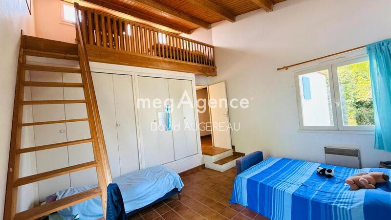 Maison - 151 m² - 5 pièces