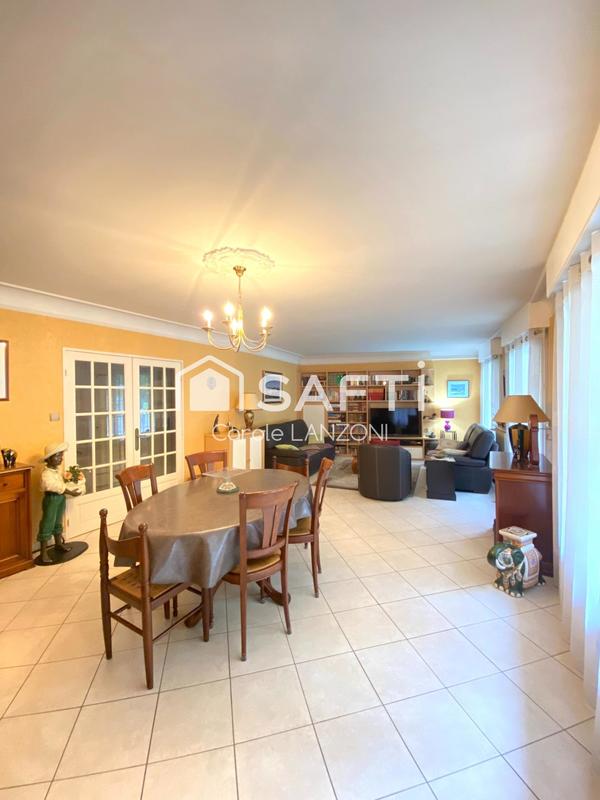 Appartement - 85 m² - 4 pièces