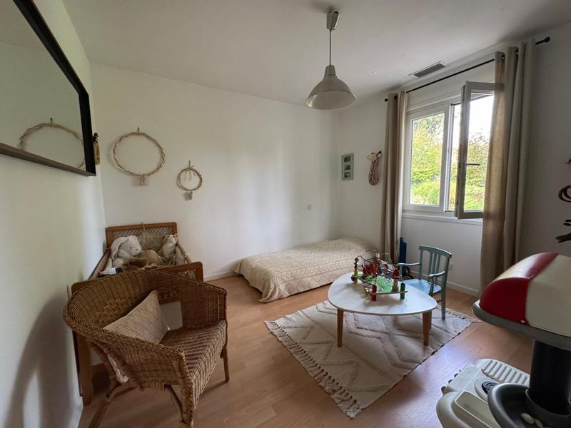 Maison - 137 m² - 5 pièces