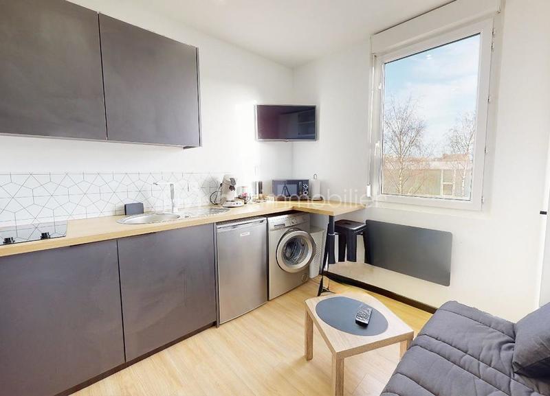 Studio - 11 m² - 1 pièce