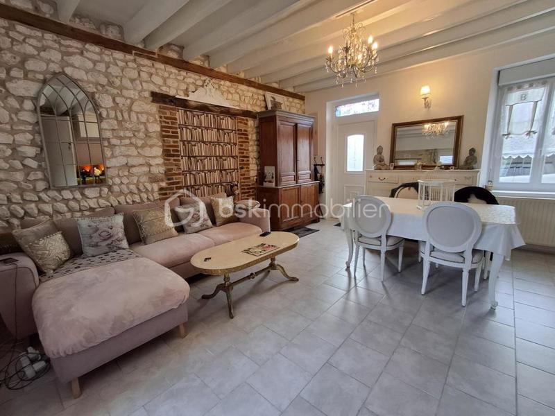 Maison - 92 m² - 5 pièces