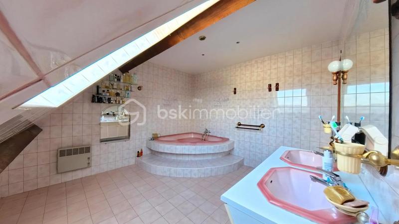 Maison - 120 m² - 6 pièces