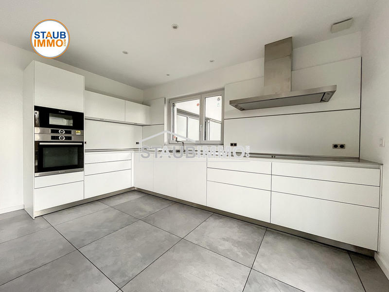 Appartement - 189 m² - 5 pièces