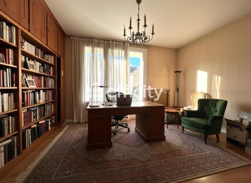 Appartement - 115 m² - 5 pièces