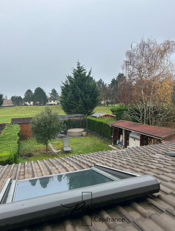 Pavillon - 110 m² - 6 pièces