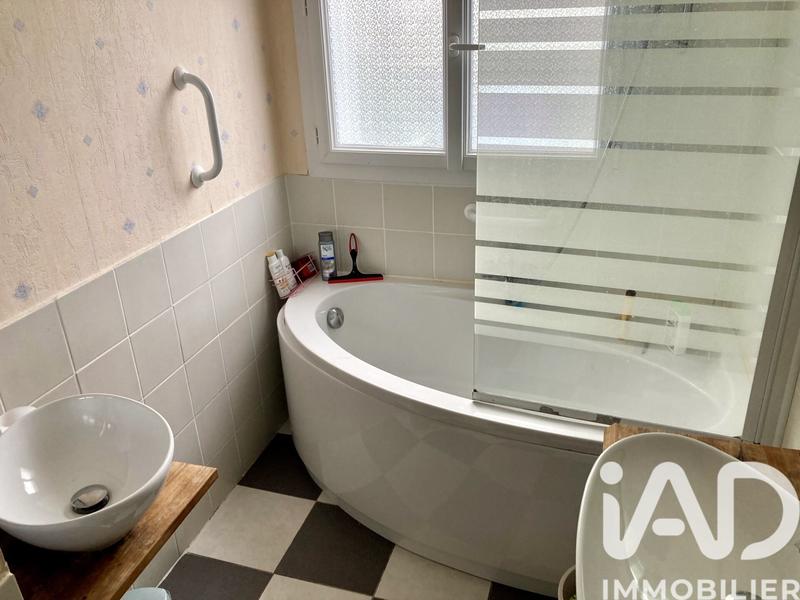 Maison - 143 m² - 6 pièces