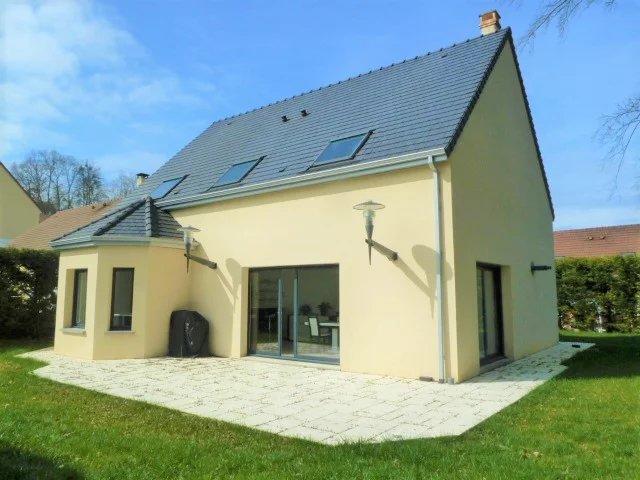 Maison - 180 m² - 6 pièces