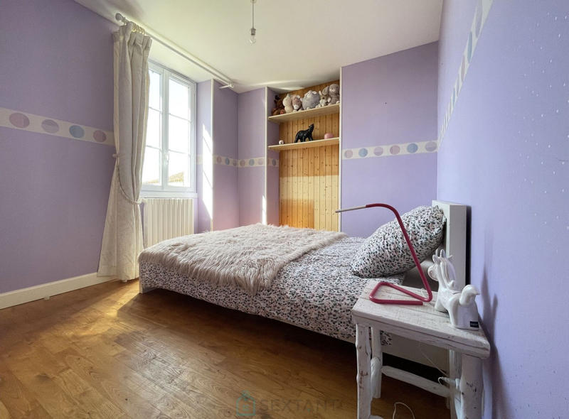 Maison - 200 m² - 7 pièces