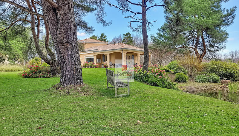 Maison - 142 m² - 5 pièces