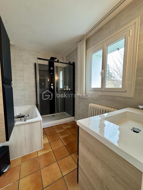 Maison - 79 m² - 4 pièces