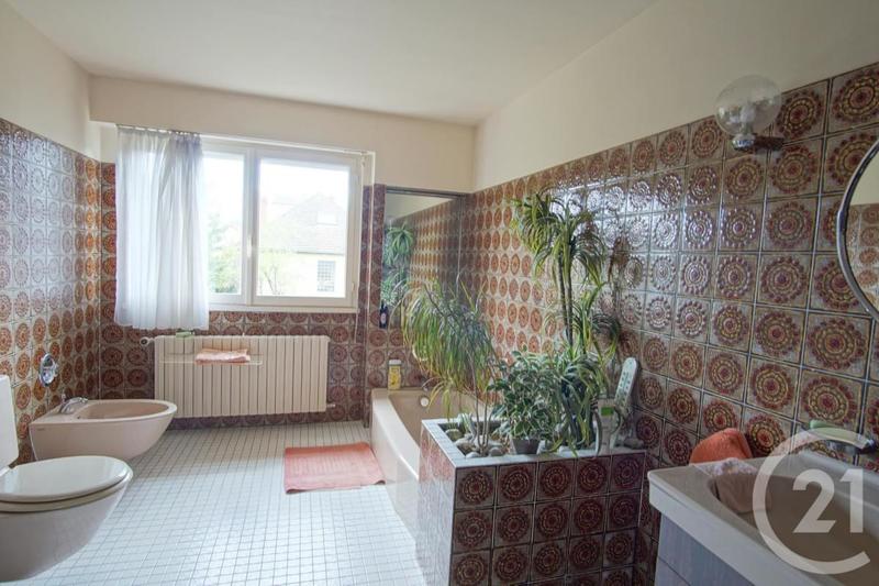 Pavillon - 143 m² - 5 pièces