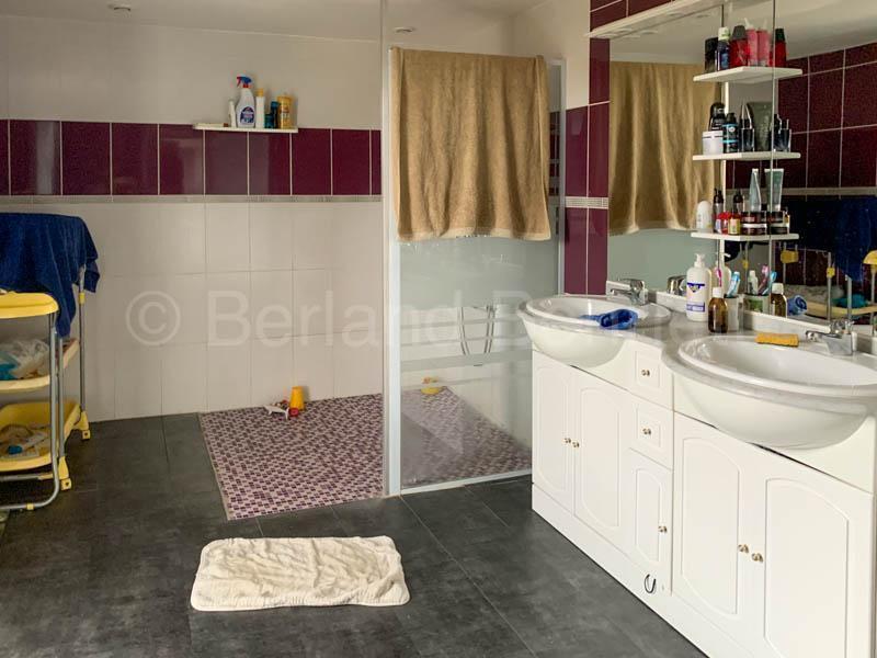 Maison en pierre - 152 m² - 6 pièces