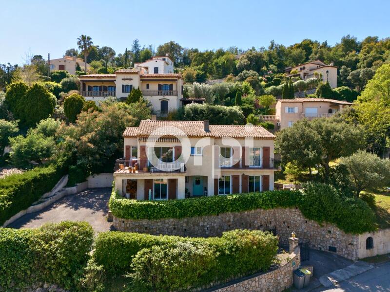 Villa - 182 m² - 5 pièces