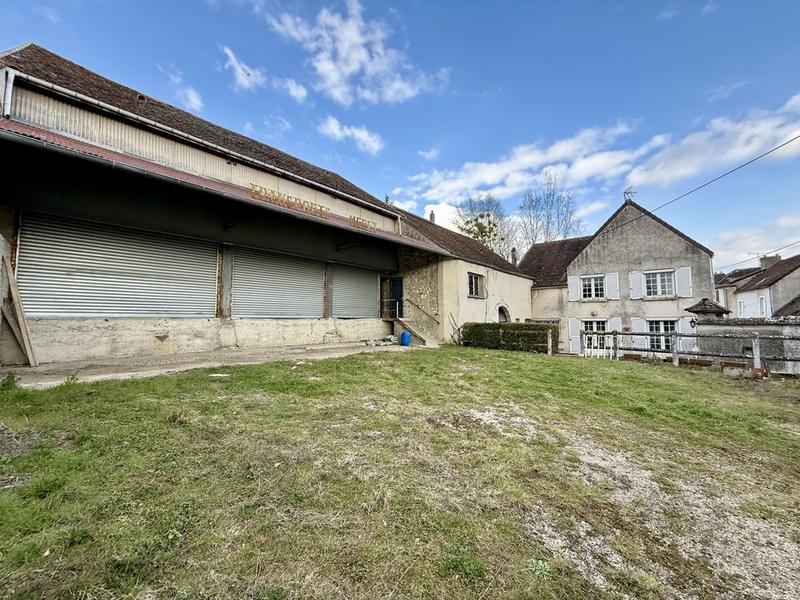 Maison - 150 m² - 7 pièces