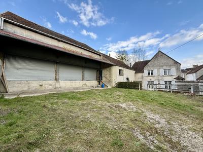 Maison - 150 m² - 7 pièces