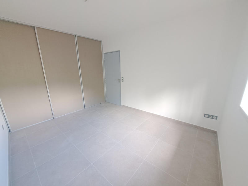Appartement - 79 m² - 3 pièces