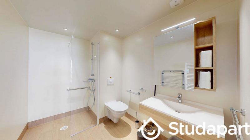 Chambre - 41 m² - 1 pièce