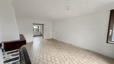 Maison - 110 m² - 6 pièces
