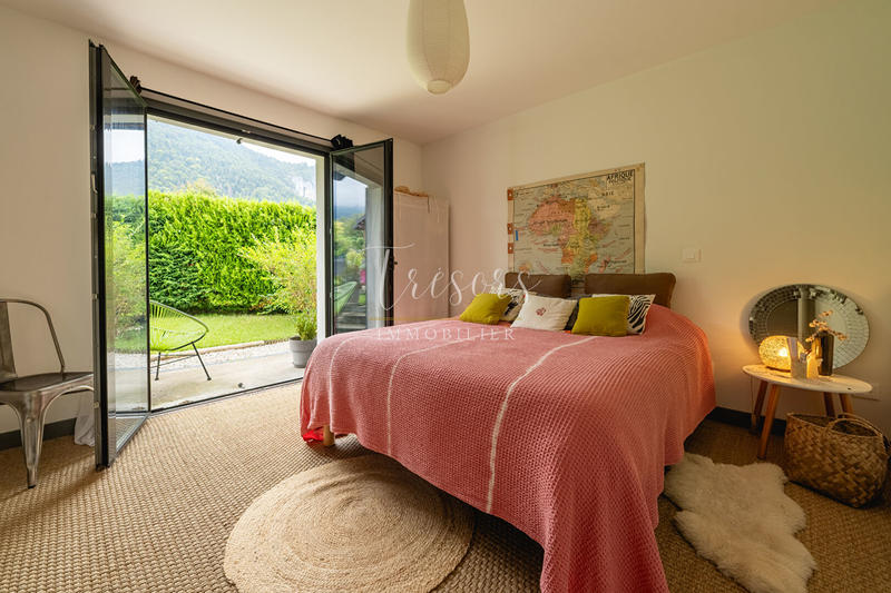 Maison - 140 m² - 6 pièces