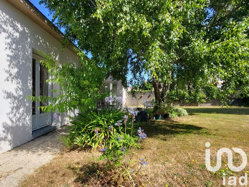 Maison - 244 m² - 8 pièces