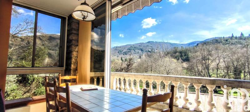 Maison - 183 m² - 7 pièces