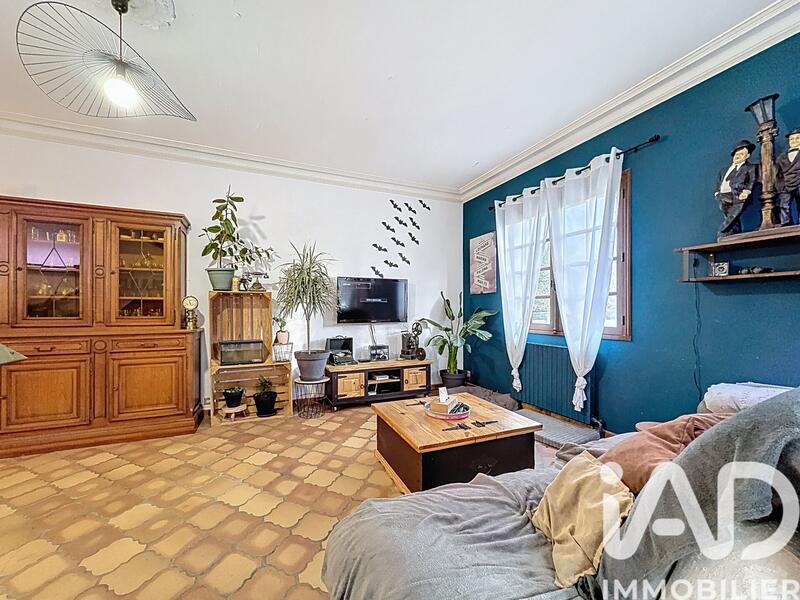 Maison - 193 m² - 8 pièces