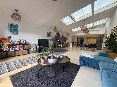 Maison - 170 m² - 6 pièces