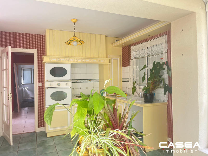 Maison traditionnelle - 120 m² - 6 pièces