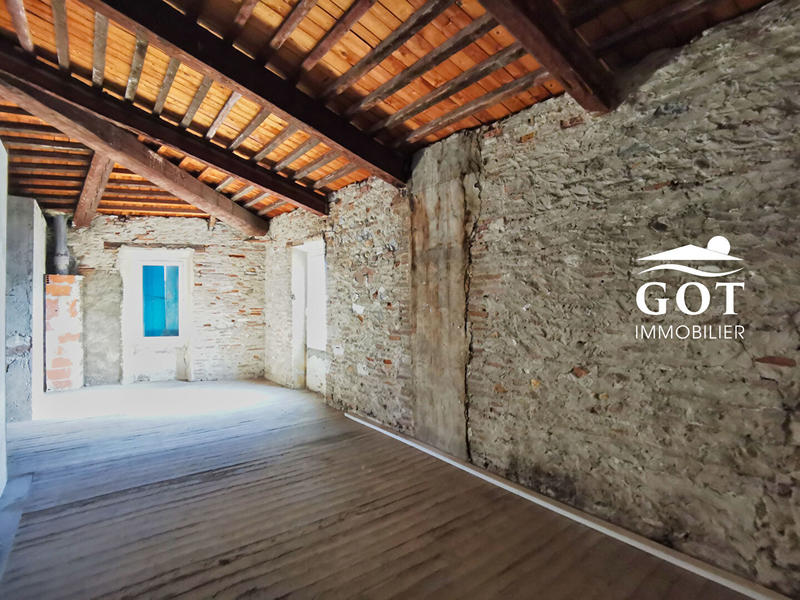 Immeuble - 50 m² - 8 pièces