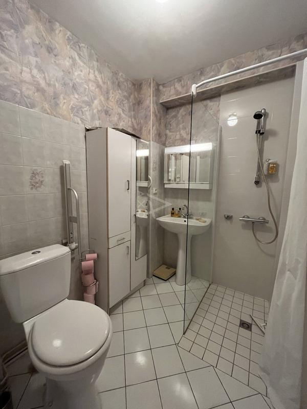 Maison - 195 m² - 7 pièces