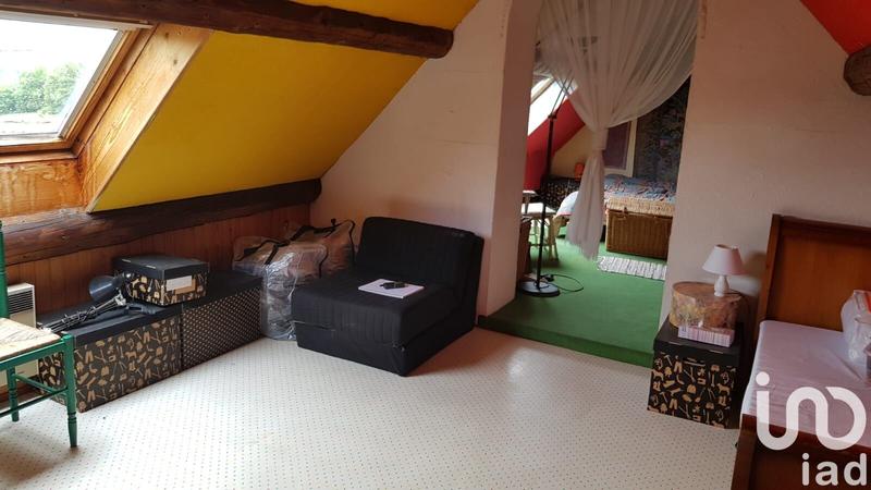 Maison - 247 m² - 13 pièces