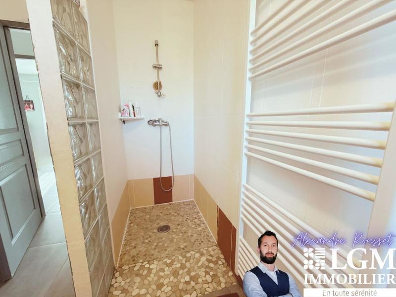 Maison - 163 m² - 7 pièces