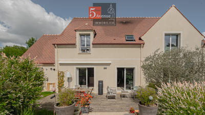 Maison - 197 m² - 6 pièces
