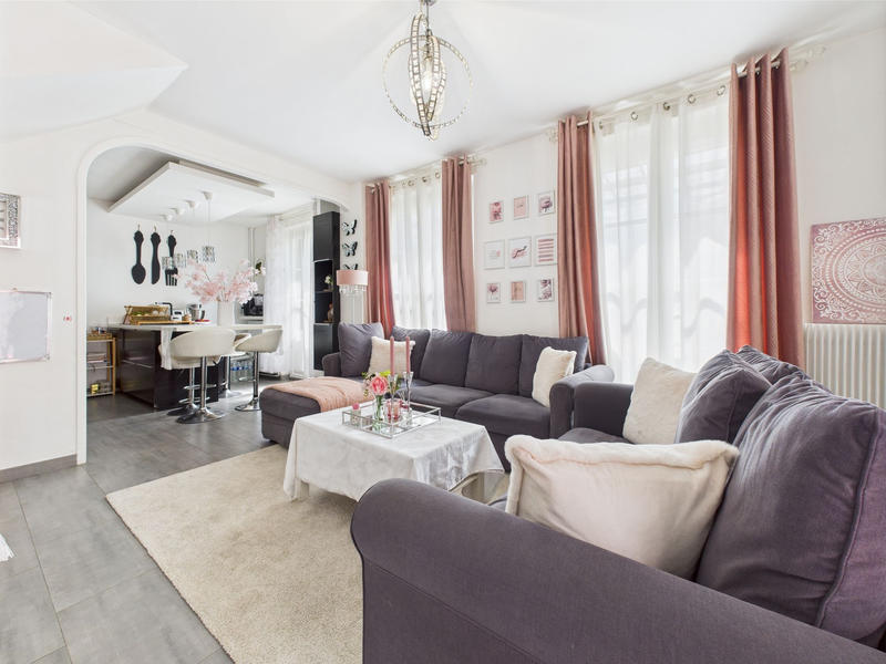 Maison - 130 m² - 6 pièces