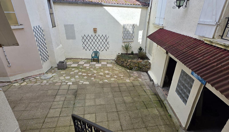 Immeuble - 320 m² - 11 pièces