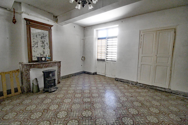 Maison - 450 m² - 12 pièces