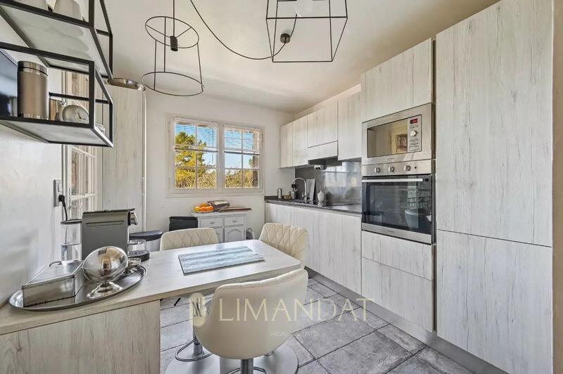 Villa - 183 m² - 7 pièces