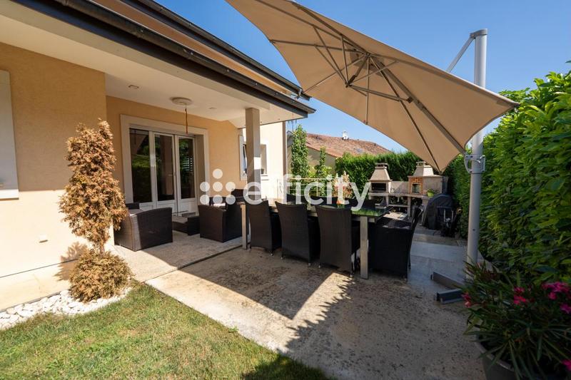 Maison - 175 m² - 6 pièces
