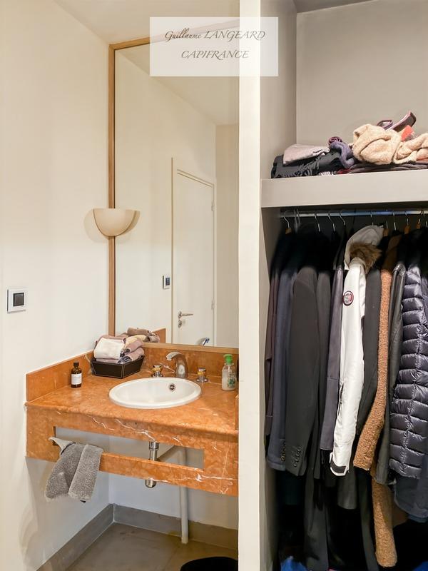 Maison - 346 m² - 9 pièces