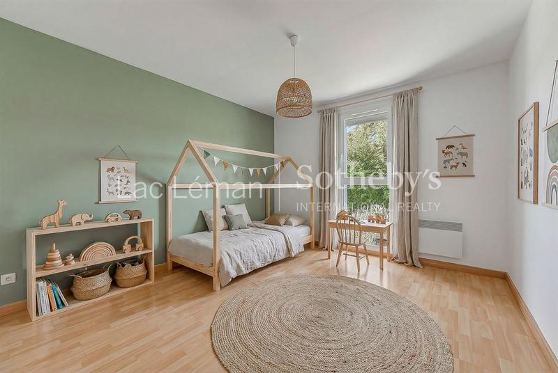 Maison - 145 m² - 7 pièces