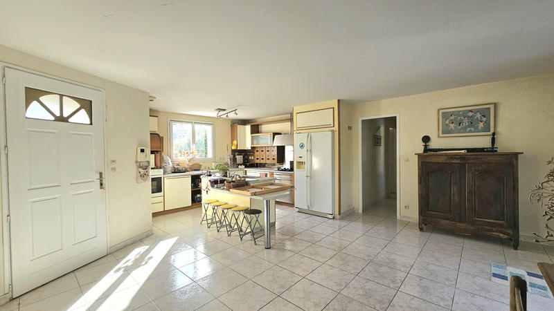 Maison - 190 m² - 6 pièces