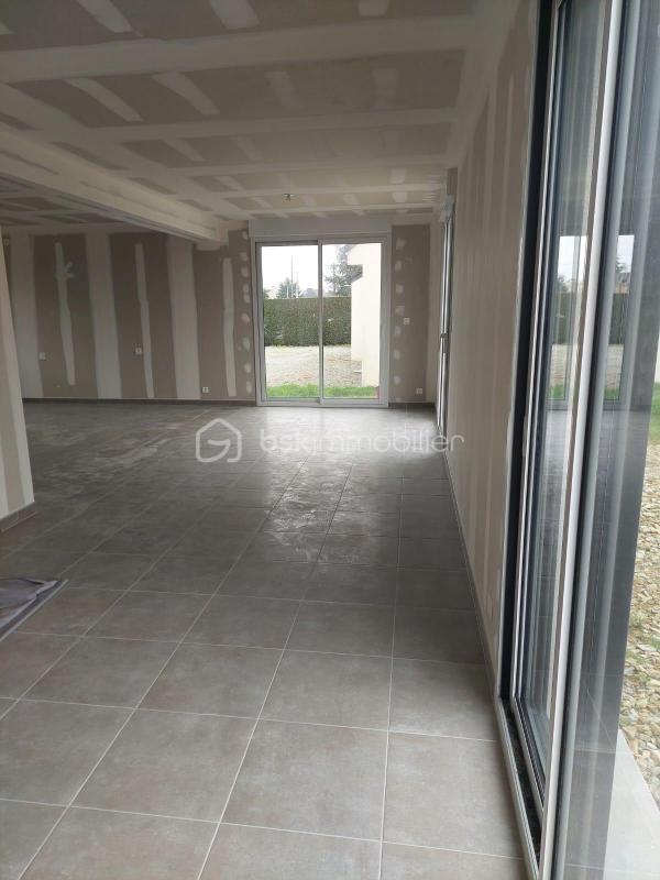 Maison traditionnelle - 123 m² - 6 pièces